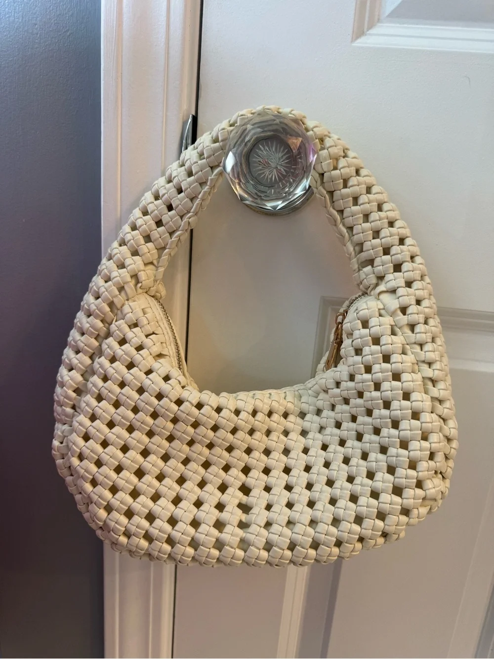 Antik Kraft Woven Crescent Shoulder Bag in Cream